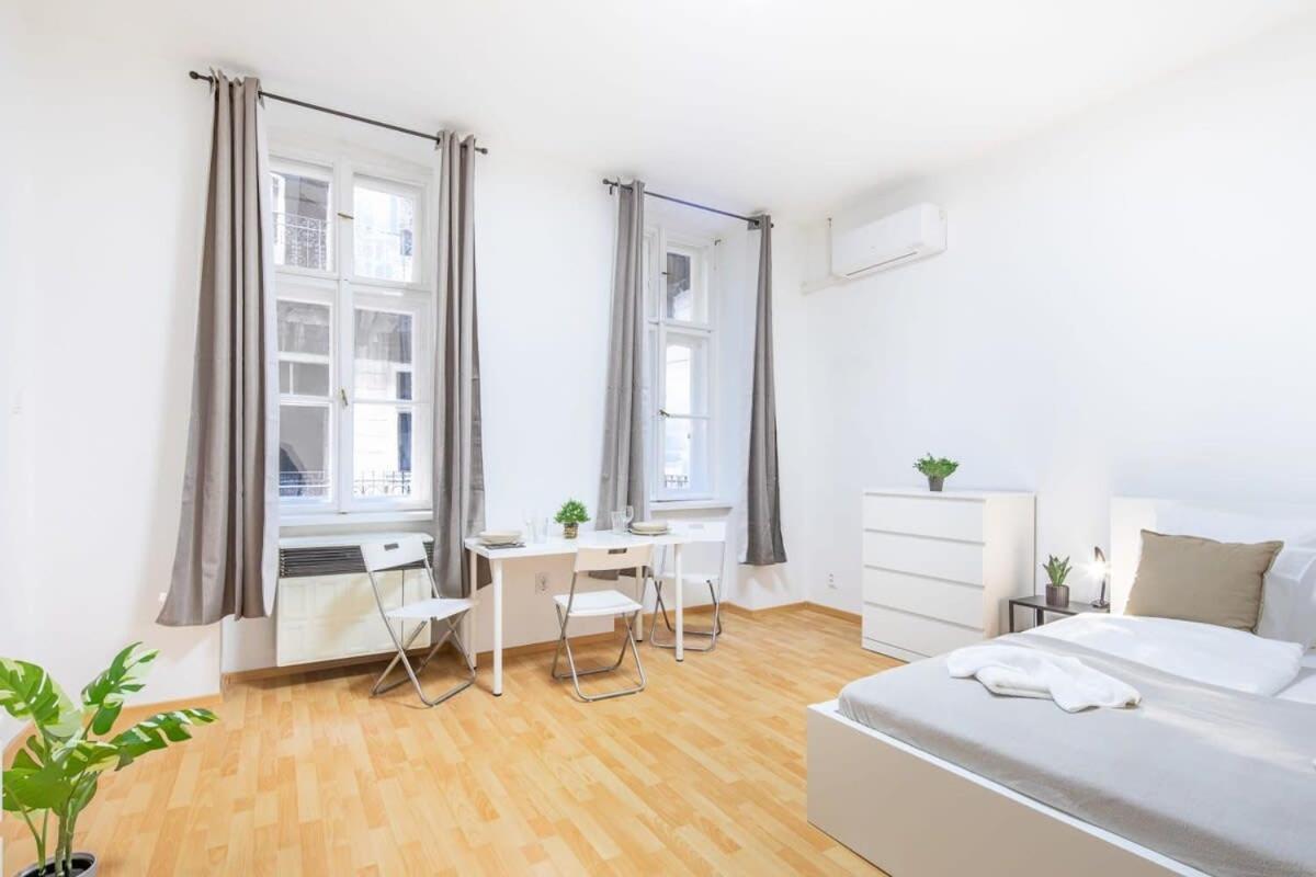 Very Central Convenient Flat بودابست المظهر الخارجي الصورة