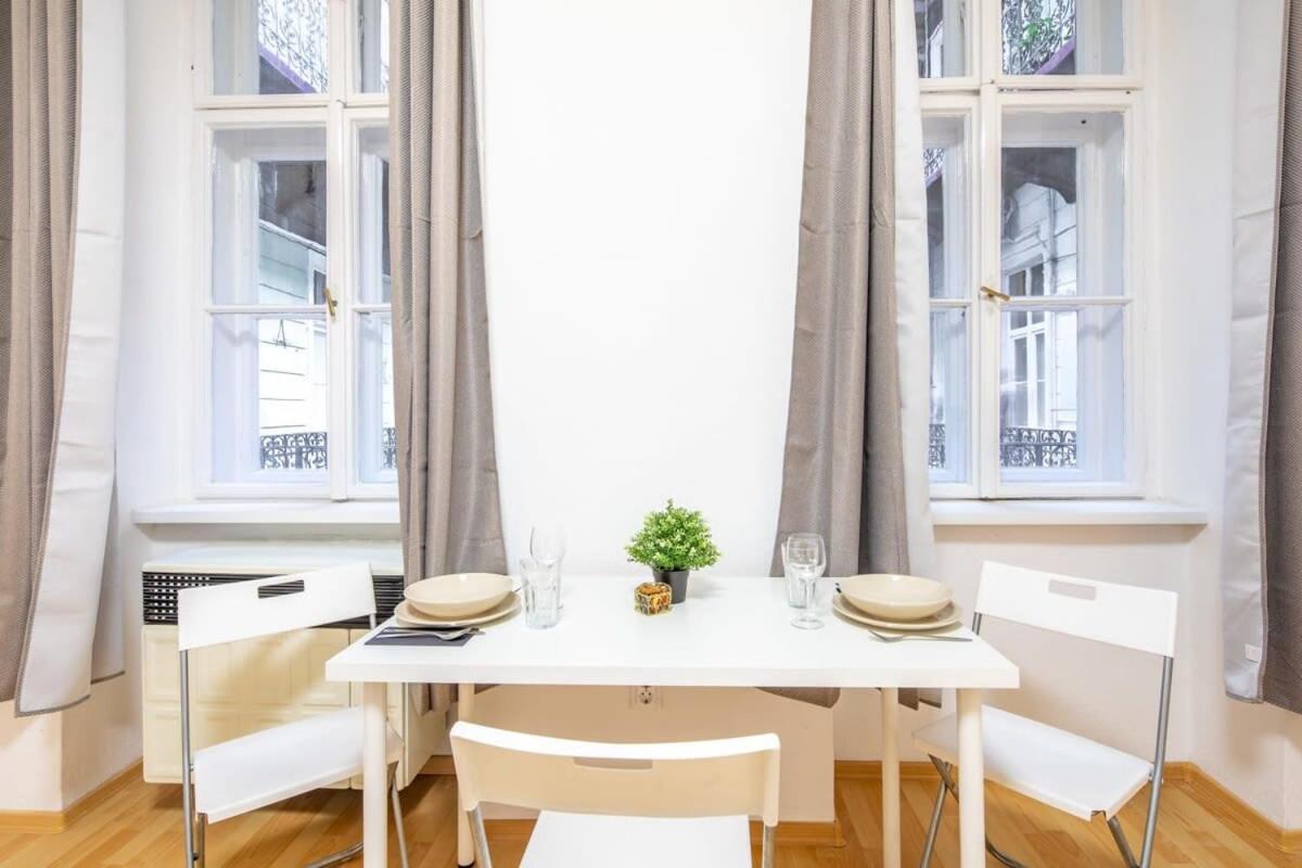 Very Central Convenient Flat بودابست المظهر الخارجي الصورة